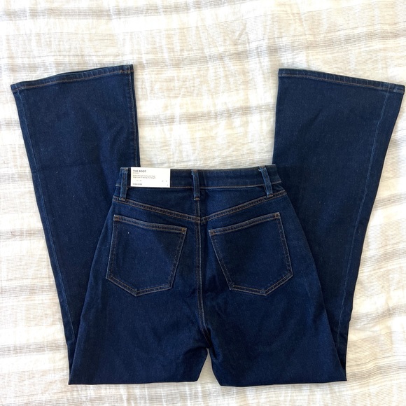 Ann Taylor Dark wash high rise curvy fit “the boot” jeans - Size 2 NWT - Picture 2 of 5